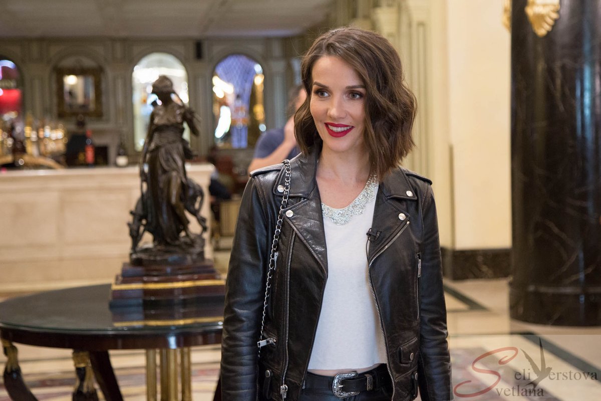 VenenososdS's tweet photo. Más de #NataliaOreiro https://t.co/mU9wsPi1MZ