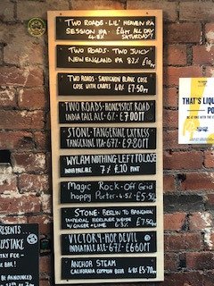 2RoadsUK's tweet photo. Special thanks to @LuckyNo7leeds for having @PhilMarkowski over for  #beerpong &amp; of course #LilHeaven as your house beer this weekend!  We'll cheers to that! https://t.co/7hs5KECf4c
