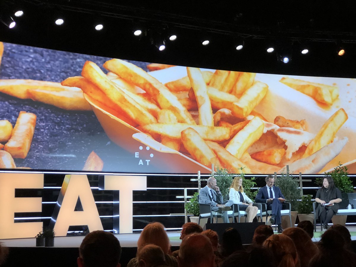 “Intelligent packaging will be a part of the solution to food waste” says Annica Bresky, EVP Consumer Board. “For example, sensors inside of the package can tell you if the food is safe to eat, even when its due date has passed.” #EATForum18  #foodwaste #FLW