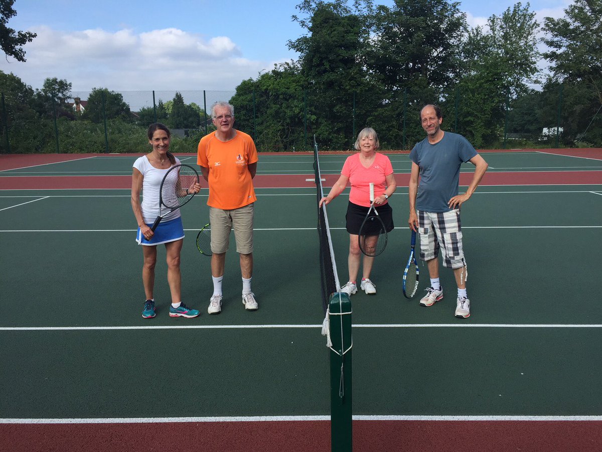 Yesterday we had one of our monthly American tournaments. Here are our finalist - with the winners being Olivia and David (6-4). Well done everyone.! #americantournament