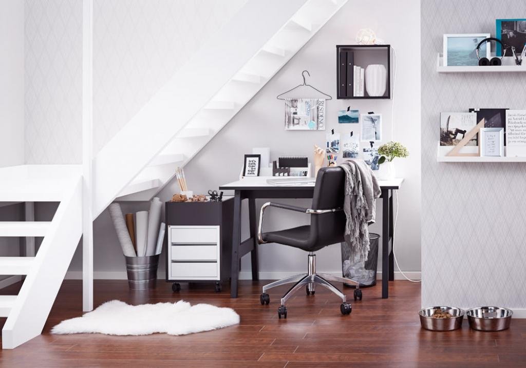 How to Create the Perfect Home Office
Here are 10 tips will help you design the perfect home office: buff.ly/2HluJRP #tips #homeoffice #feelgoodatwork @AJProductsUK