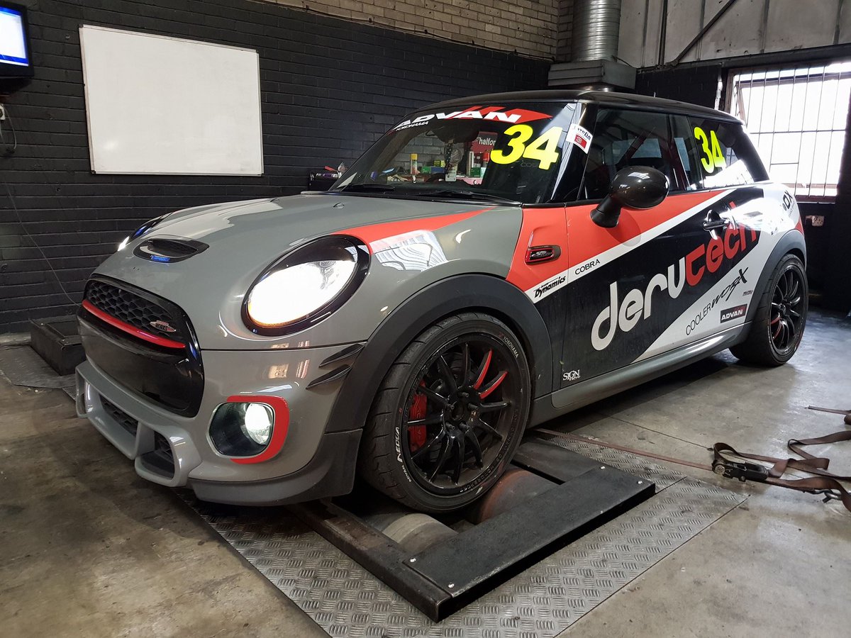 ForgeMotorsport's tweet image. @dervtech with the Mini Cooper S - Forge intercooler and intake helping it reach 350bhp! #forgeon #dervtech