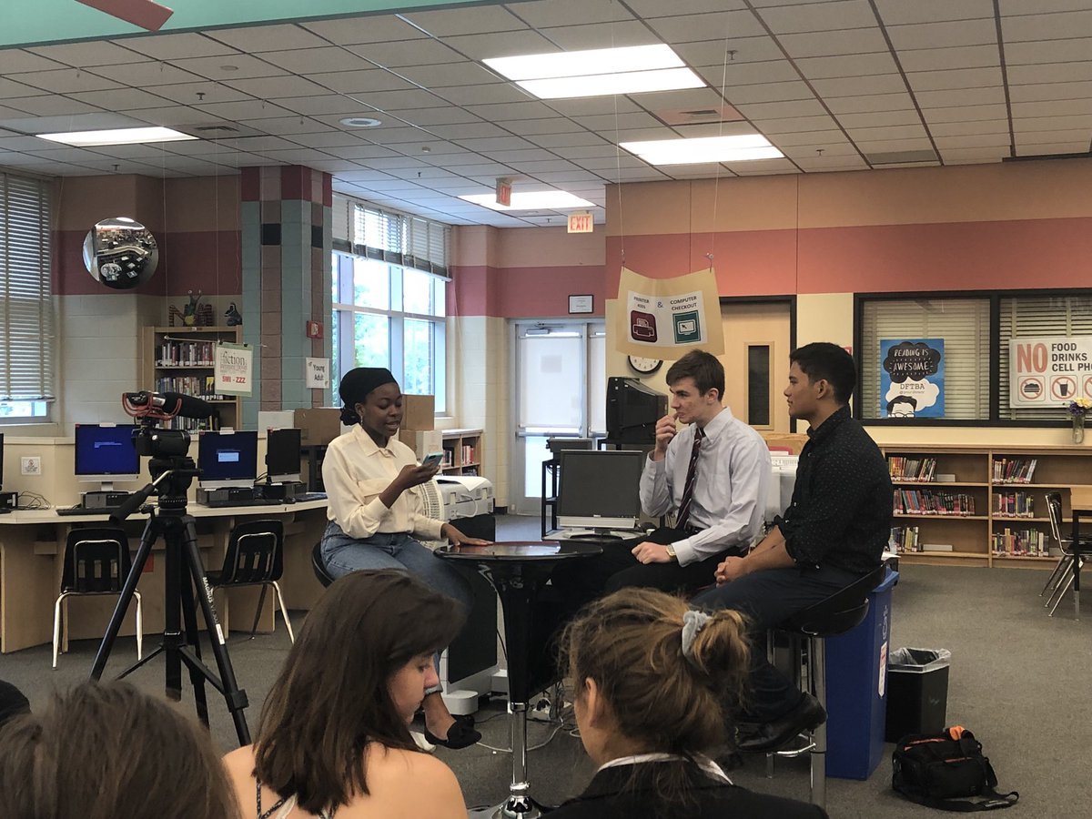 cap_ralph's tweet photo. Glad to be on the Oprah show answering your questions! Send questions with the hashtag #OpinionswithOprah ! https://t.co/wBKLqnDvt2