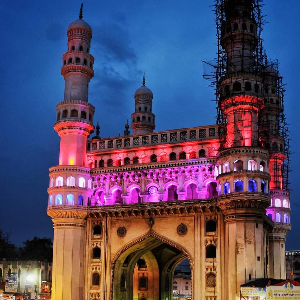 RoyalDecoRDF's tweet photo. This Eid if you are in Hyderabad, don't miss out to celebrate Eid at #CharMinar in #Hyderabad

PC: @jayanth_mjn

#travelseries #incredibleindia #hyderabaddiaries #colorful #Eid #andhrapradesh #festival #RoyalDecoFurnishing #mustvisitplace #heritage #indianheritage #Celebration https://t.co/wh2vCx8UTT