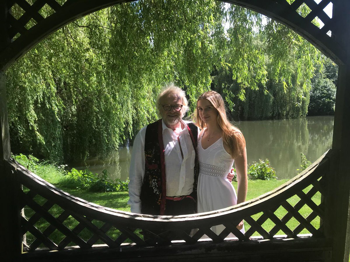 Lovely lunch with family @frenchhorn Sonning for our gorgeous daughter on her 21st, so proud of her