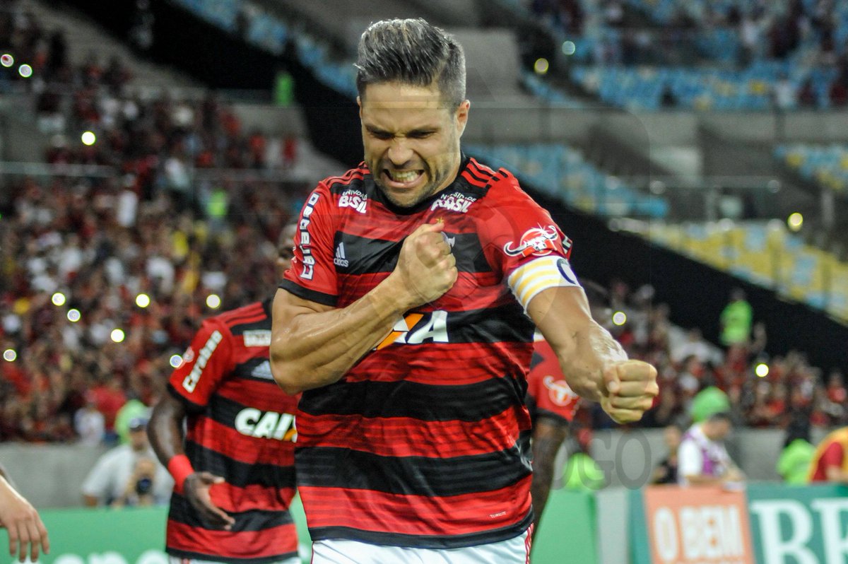 fotodojogo's tweet photo. #fotodojogo📷
Imagens de @ribasdiego10 na comemoração do seu gol.
@Flamengo 2x0 @ParanaClube, pela 11ª rodada do Campeonato Brasileiro
Créditos: Nayra Halm/fotodojogo
#trmaraca #FLAxPRC #diegoribas #ferj #CBF #fotodojogonobrasileirão #CampeonatoBrasileiro @ribasdiego10 https://t.co/00RZgWlmyO