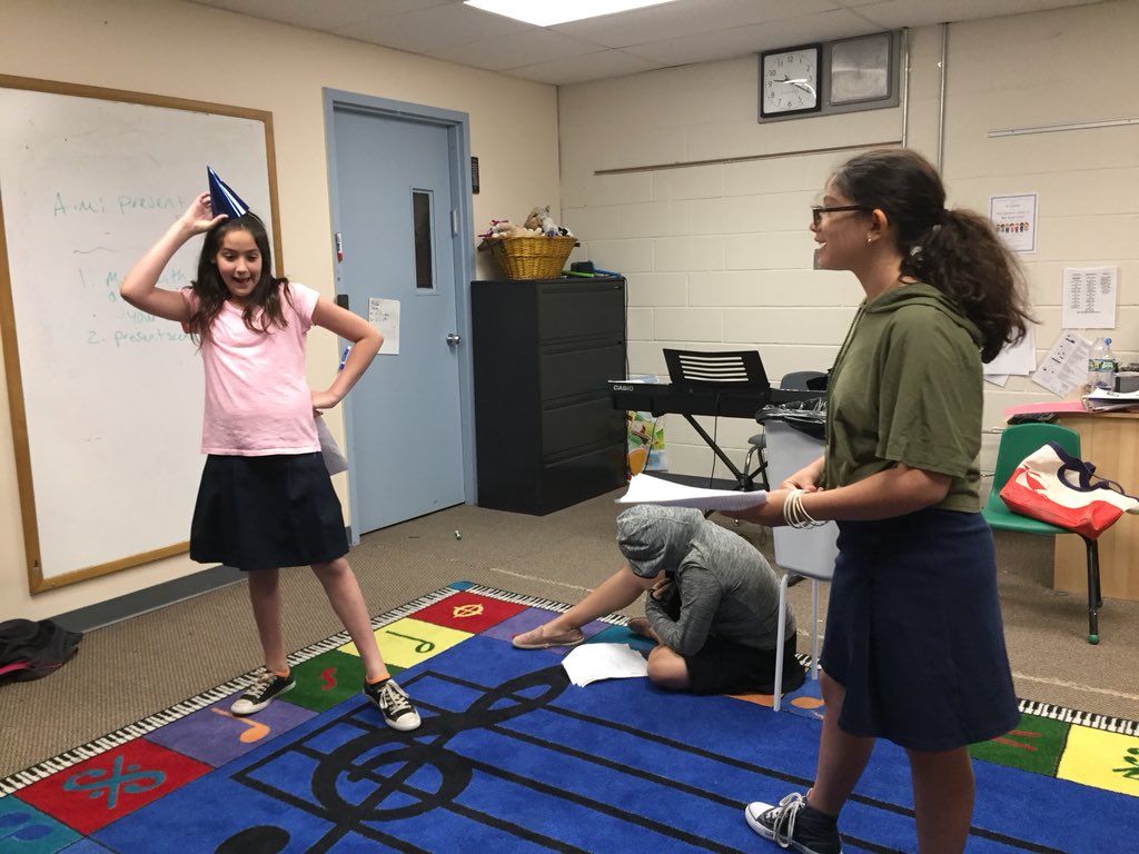 EnvisionTheater's tweet photo. Tony winner of the future- my 5th grade Theater class performing their final scenes of the year. #TonyAwards https://t.co/x7oTpp7osE