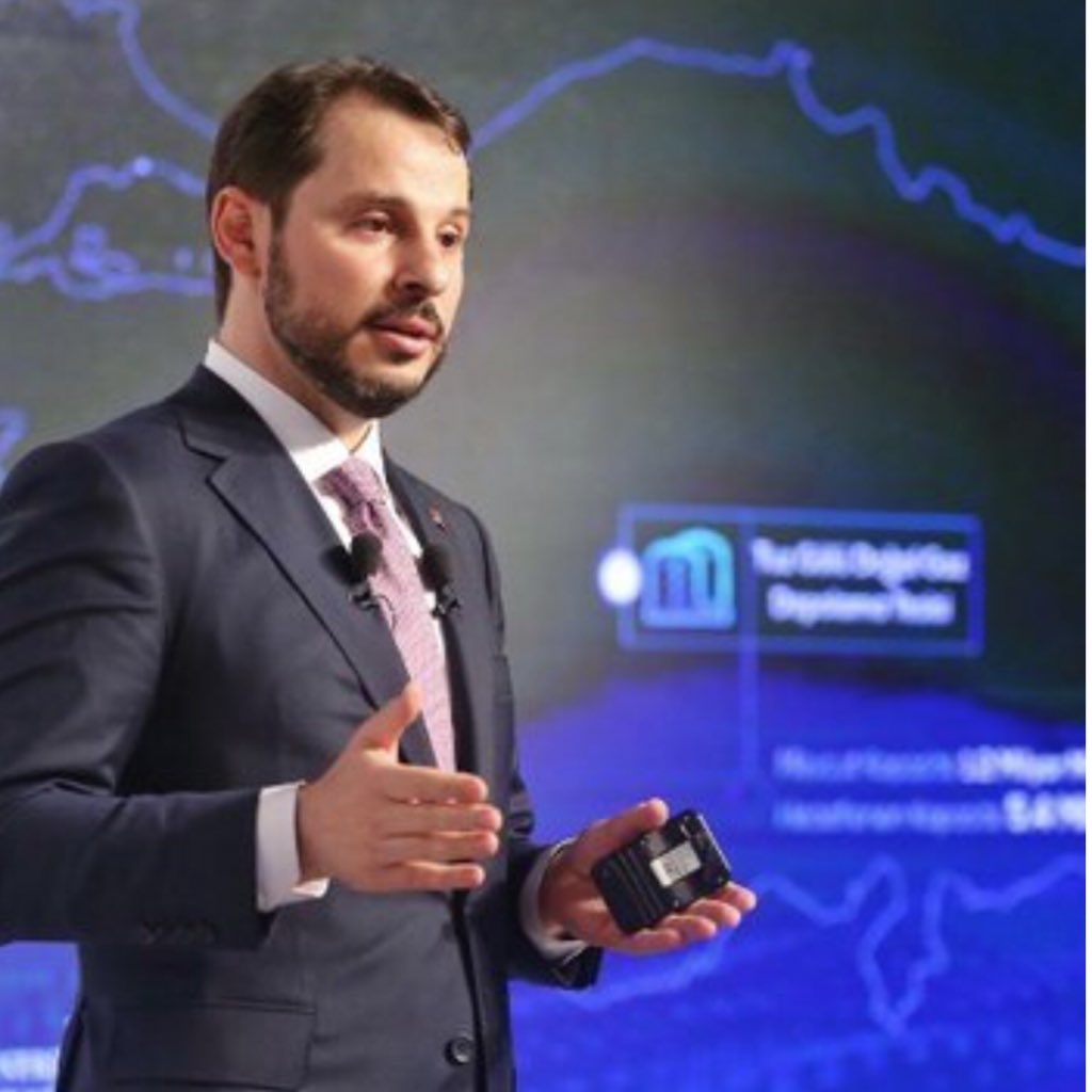 Sayın bakan, bor madeni üretim teknolojisindeki yeniliklerle Paşabahçe’nin ısıya dayanıklı cam modeli Borcam’ı karıştırmanızın yaşamsal bir önemi ve sakıncası yok, ama umarım ki buna benzer karışıklığı nükleer enerji ve nükleer tesisler konusunda yaşamaz ve yaşatmazsınız😄😄😄