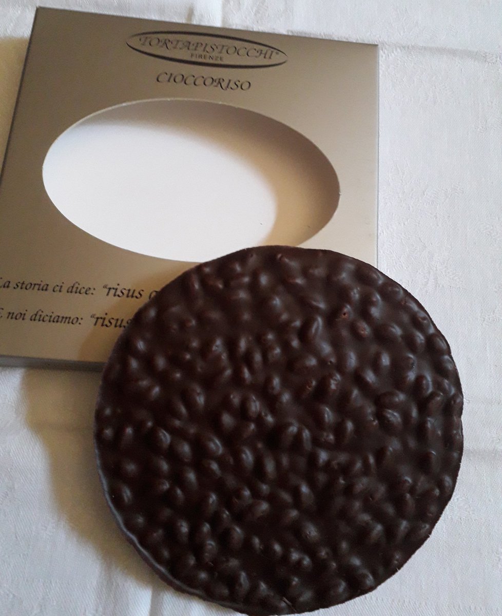 Voglia di "scrocchiare" ? Voglia di ottimo #CioccolatoFondente e #risosoffiato? Un'abbinata vincente per tutti i golosi: grandi e piccoli! 😍
#CIOCCORISO di TORTAPISTOCCHI.
