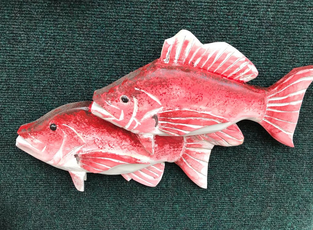 OneMrktSt's tweet photo. Carved fish on Inn Street

#onemarket #newburyport #summer2018 #northshore #merrimackriver #vacationhome #vacation2018 #vrbo #airbnb #newburyportchamber #BeautifulDestinations #wedding #summer2018 #beach #WeAreTravelGirls #midcentury #TravelDiary https://t.co/CqTHVfsX6i