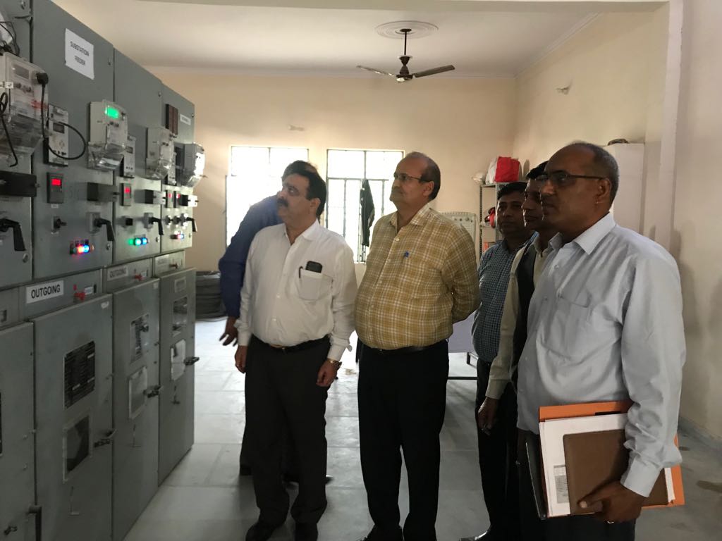 Visited 33/11KV Shamli Town substation to review the compliance of instruction given regarding issue of shutdown permit for hazardous free supply.