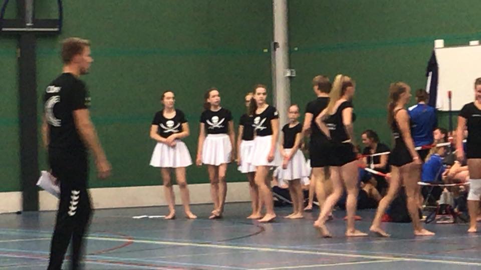 Dr. Knippenbergcollege tweet media