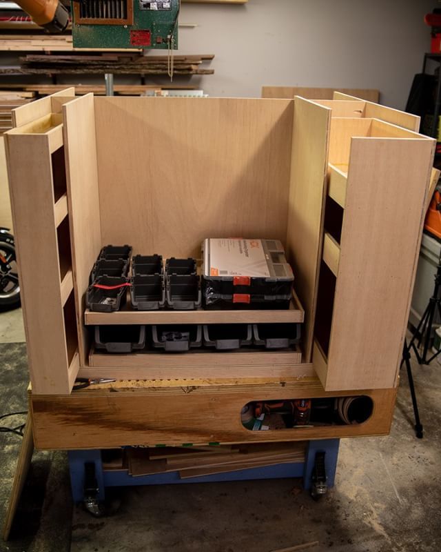 YouCanMakeThis2's tweet photo. The vertical drawers are built and I'm working on the layout for the center horizontal drawers. Getting close to install time! #assemblytable #workbench #woodshop #woodworking #makersgonnamake #worktable #storage #shopstorage https://t.co/Ltb4Am5fsa https://t.co/7qgU4r63l9