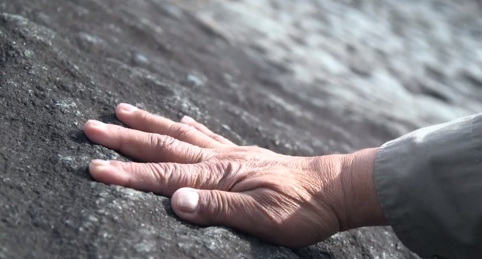 MyPBSNC's tweet photo. ⛰️ Ever heard of Judaculla Rock? See the story of this mysterious 10,000-year-old rock located in @VisitJacksonNC. Learn more here: https://t.co/hyVf2gjd5x https://t.co/yk2iDzVzHg