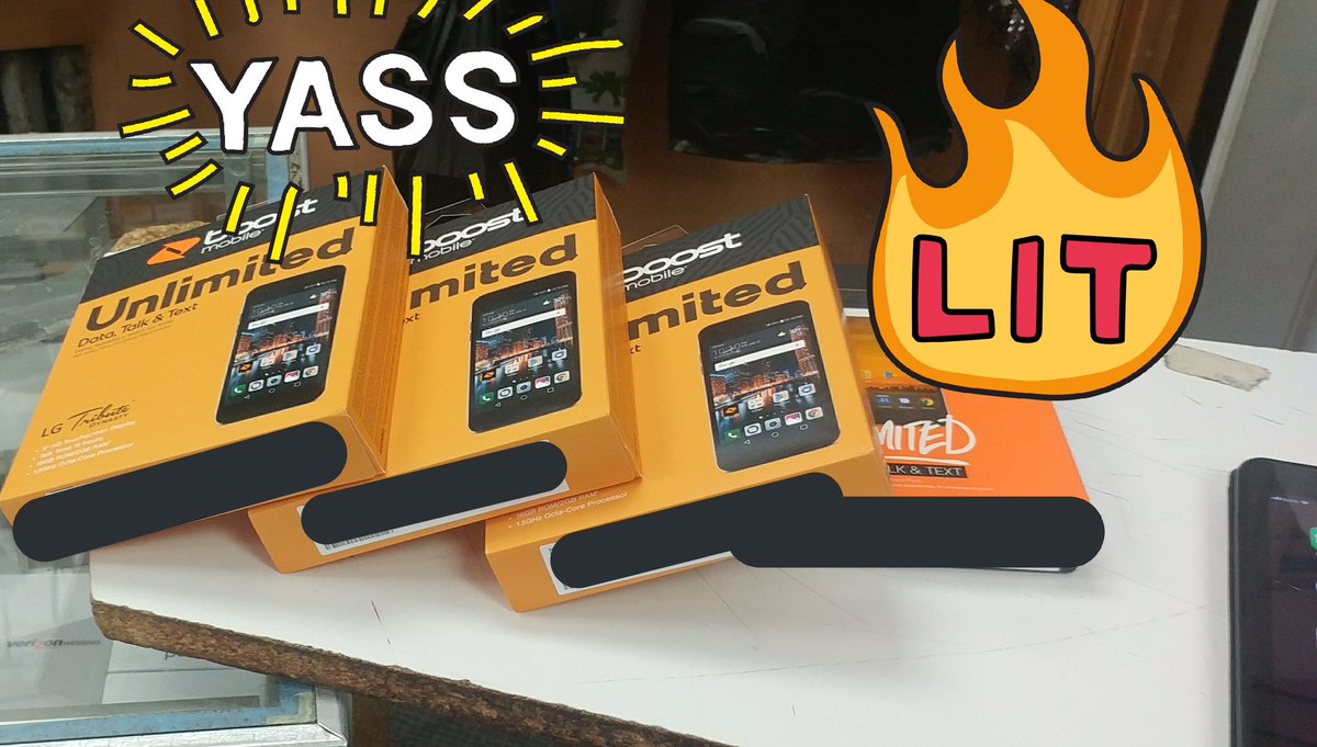 Boost_TonyP's tweet photo. Making it happen @Cellular4LessBK Last day for the LG Dynasty $5 on the AAL 4 line deal 1 port-in and 3 AALs #Productivity from AR account @shawnatspg #BoroParkBK #Brooklyn💪 https://t.co/Wmoxs7Iema
