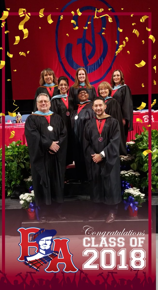 YsletaISD's tweet image. Big Red Pride graduation has begun! #THEDISTRICT #YISDClassof2018 #OneRed @BelAir_Cheer