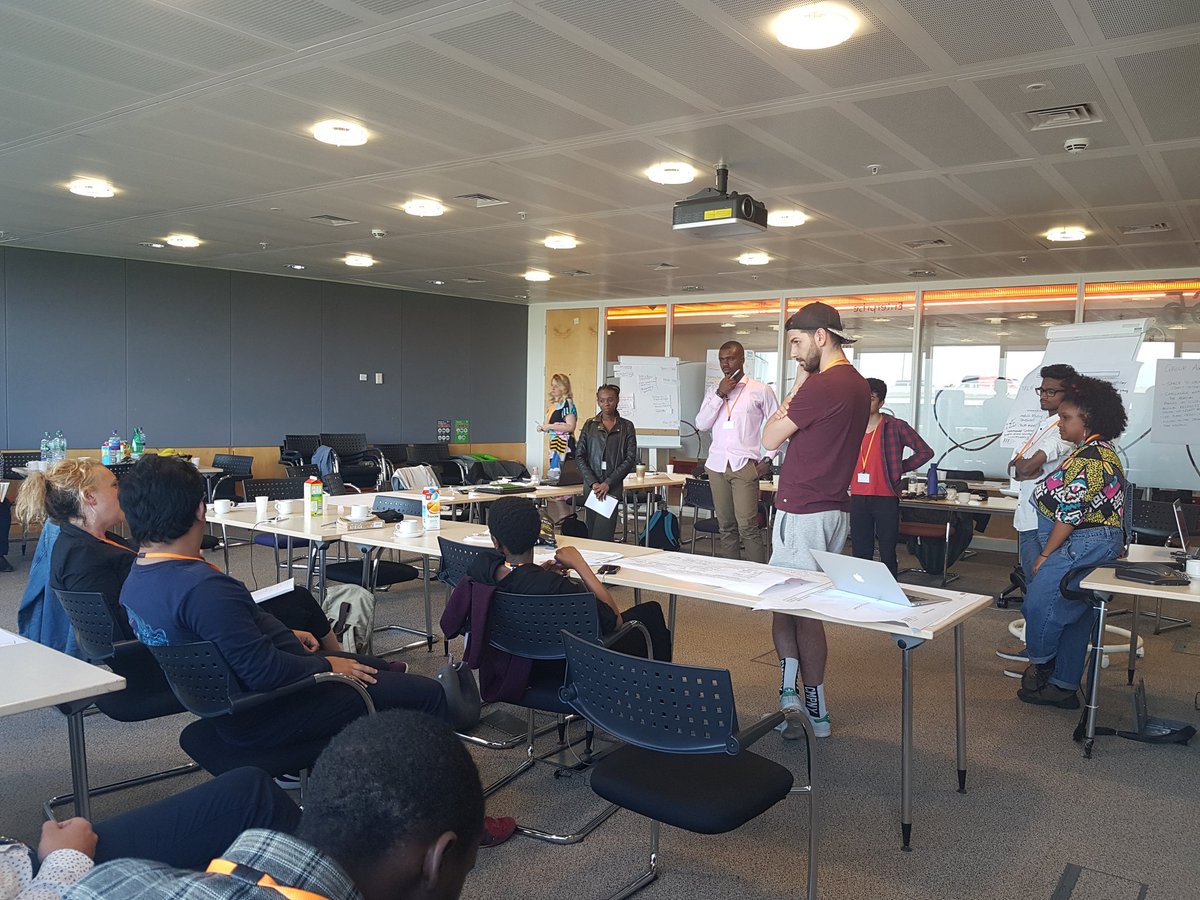 YAASP_'s tweet photo. Some photo highlights from last week, at the #YAASProundtable! https://t.co/CL9zbclsDu