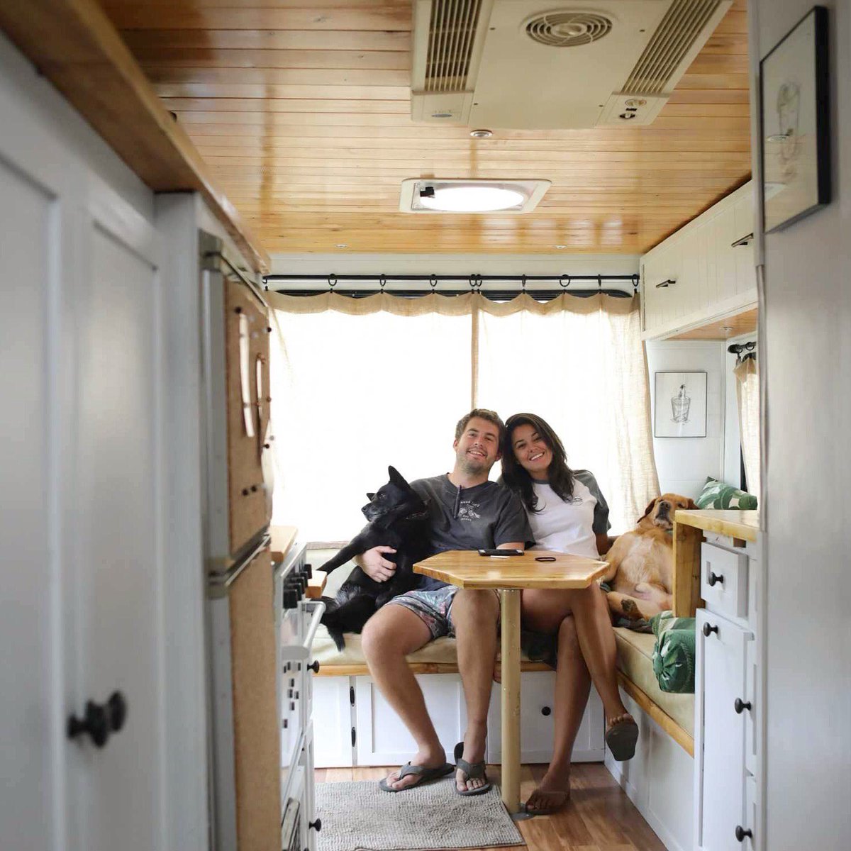 progressive's tweet photo. Weโve partnered up with @GoRVing to take these awesome adventurers to @LiveAtFirefly! Check out our Instagram page to learn more about whoโs tagging along with us as we RV #RoadTrip from OH to DE. #RoadToFirefly https://t.co/korllwQqKS