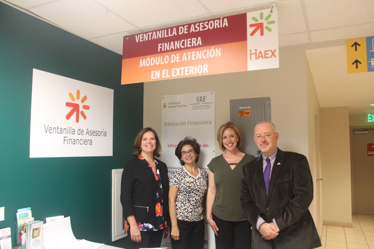 ConsulMexAtl's tweet photo. Firma de memorándum de entendimiento con @Clearpoint para la operación de la Ventanilla de Asesoría Financiera #VAF https://t.co/1Ggy2640cw