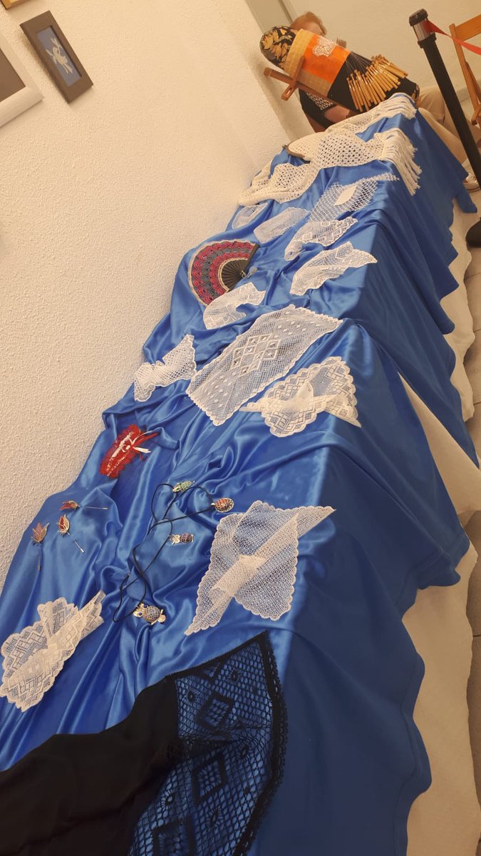 mgispert's tweet photo. Veritables obres d’art són les que fan les artistes de l'Associació de Dones de Pardinyes. Felicitar també a les professores que tan bé han dirigit els diferents grups de manualitats i labors.
@veinspardinyes @antonipostius https://t.co/MNleMHCunq
