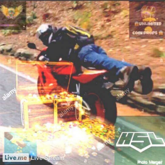 AlexClausell's tweet image. 🙌 YASSS It's time for a great show HOTSHOT🔥LIVE™:#2CAStLE #PORSCHeS 
liveme.com/share/index_li…