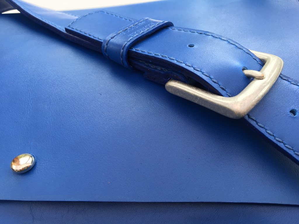 #CreativeBizHour Summer sky blue messenger bag ... done! #handstitched #saddlestitched #madeinyorkshire #EtsySeller #Yorkshire #leather #giftsforher #TreatOfTheMonth