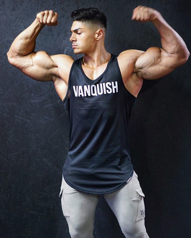 Vanquish black cheap tapered cargo sweatpants