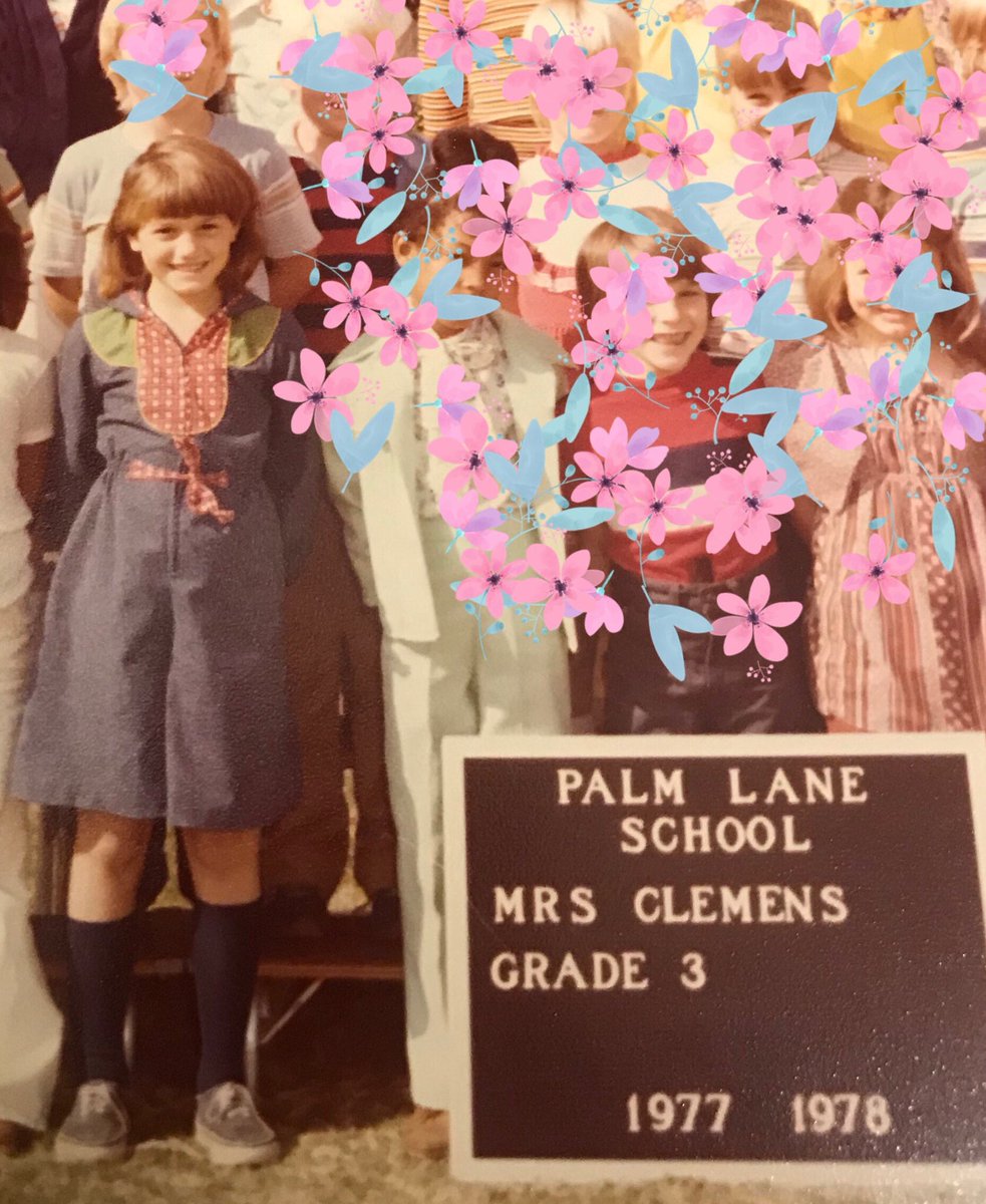 oneillgrace's tweet image. Pls RT Ok 4 days to get @gwenstefani to come back to @PLPanthers help us out @blakeshelton @adamlevine @nodoubt @HeadlineBooking @OnAirWithRyan @1043MYfm @1027KIISFM @TheEllenShow #foreverpalmlane #palmlaneproud