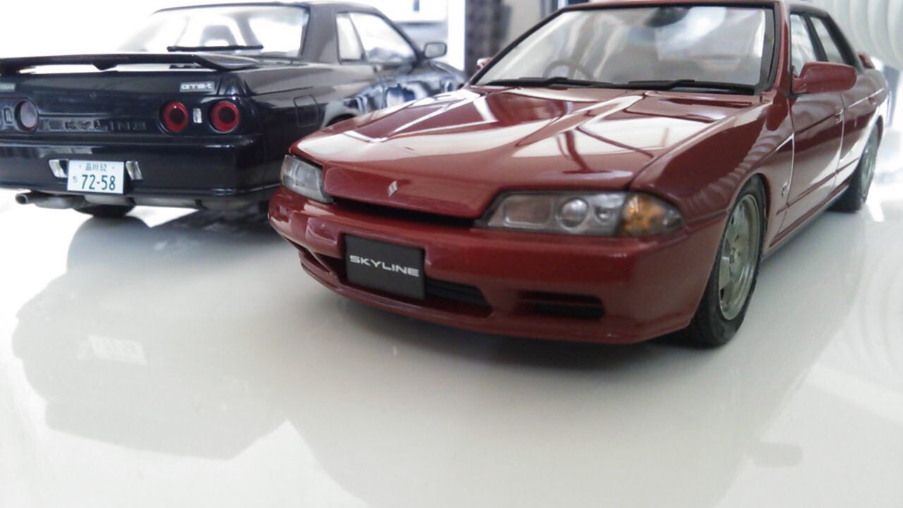 𝟑𝟔𝟓𝐏𝐥𝐚𝐦𝐨 日産スカイラインgts T Type M 4ドア Mt サンルーフ ワインレッド 希少な仕様をプラモデルで再現しました 使用したキットはアオシマ製です 901運動 の申し子のような車で 今も好きな車ですね R32 スカイライン 日産
