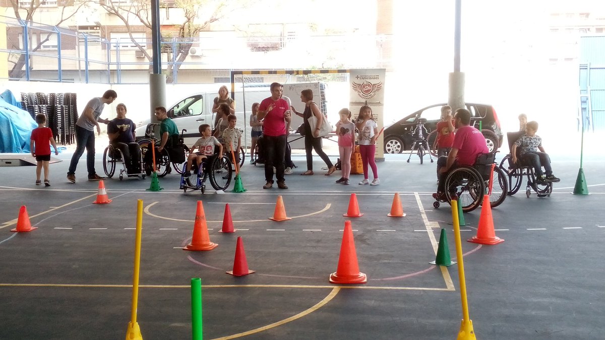AmpaComenius's tweet photo. Gràcies! Gràcies! Gràcies!
Perquè sense cadascun de vosaltres la festa de l'AMPA no seria possible.
@AmpaComenius @juancomenius https://t.co/YbQl4B03ty