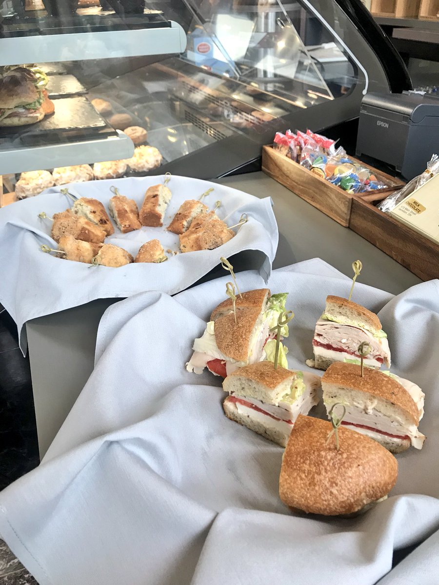 Key Tower tweet media