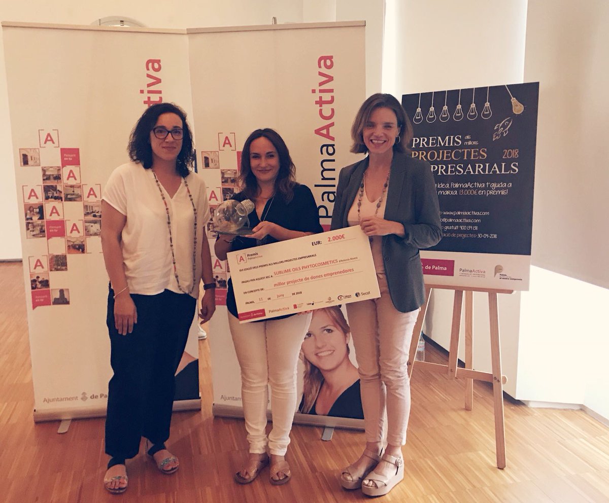 PalmaActiva's tweet photo. #PremisPA en la categoria Dona Emprenedora per al el projecte Sublime Oil Phytocosmetics!! Enhorabona!! https://t.co/35GVk1OREy
