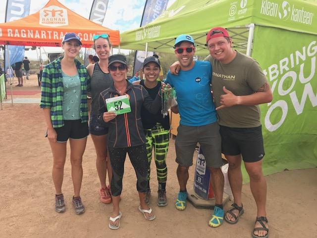 NathanSportsInc's tweet photo. Running @RagnarTrail is a challenge within itself, so image the challenge Jordyn Larson faced when her original team didn't pull through &amp; decided to run Ragnar McDowell Mountain on her own! 😳 Or so she thought...  ➡️ https://t.co/04fHKEA1wV
#MondayMotivation #Bragnar https://t.co/AjqNtVRYll