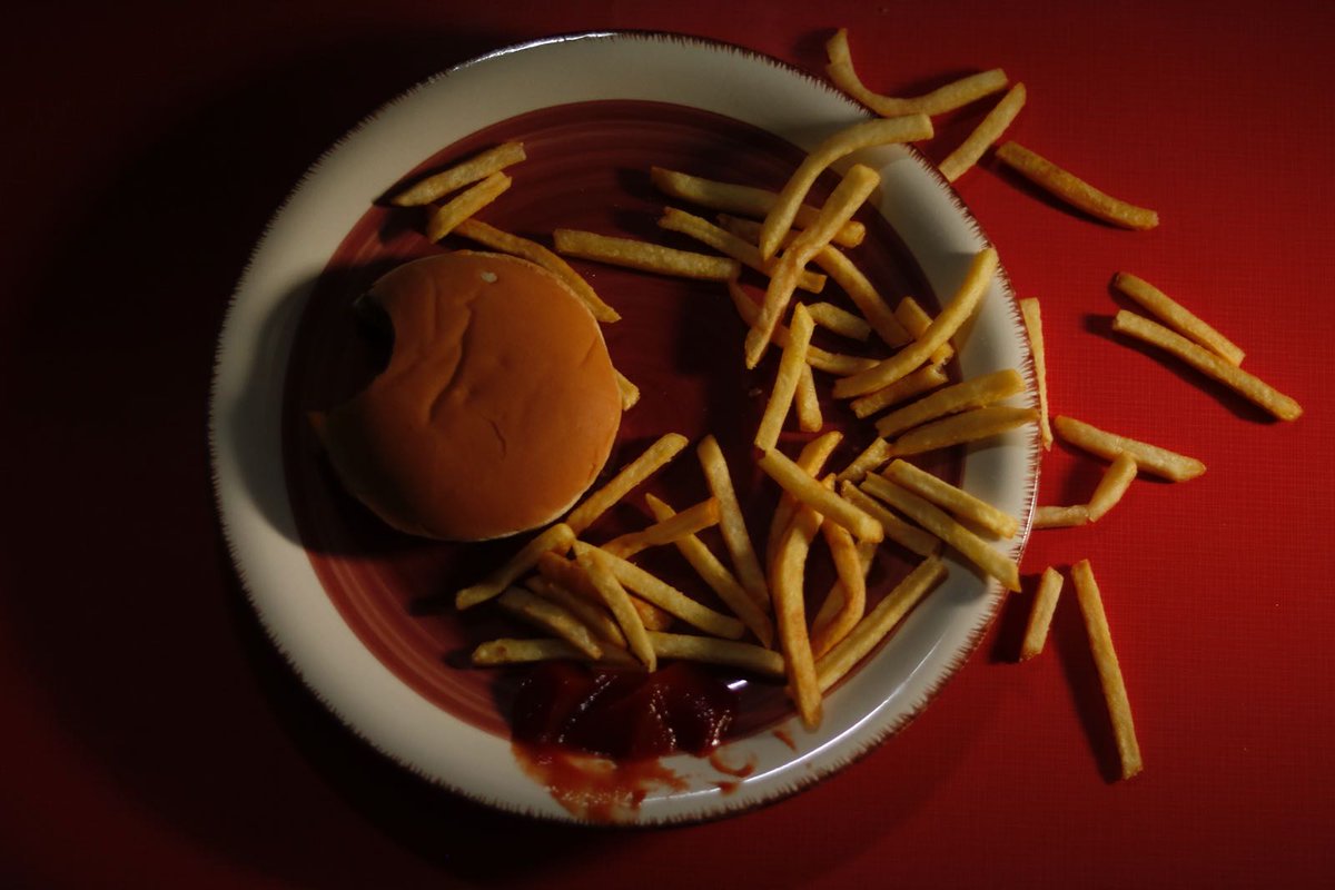 OmbraPadre's tweet photo. I eat whatever it takes to fill in the canyon in my soul - Giada 
@IsabelRosanova 
#SupportIndieFilm #eatingdisorders #Food #emptiness @filmindependent https://t.co/zgUqV7aCLs