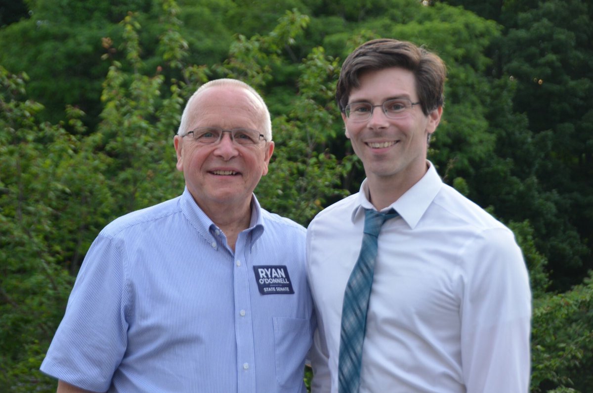 writeinryan's tweet photo. State Rep. John Scibak delivered a great speech last night about why he is supporting Ryan O'Donnell for State Senate. We're lucky to have such a dedicated public servant and great person to help us get the message out about Ryan. Thanks so much, John! #mapoli #writeinryan https://t.co/GKmzVipYb3