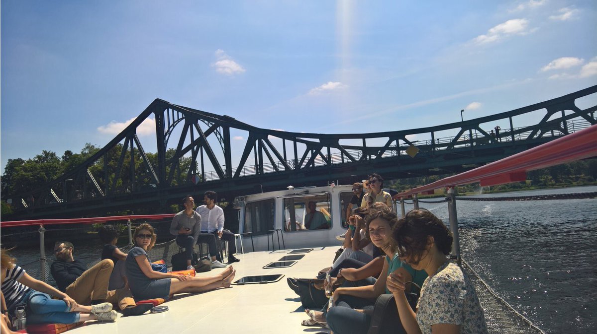 AnnasQuestions's tweet photo. Working with a group of foundations exploring the potential of networks @iac #connectingnetworks #systemschange https://t.co/jrsz6InTmy