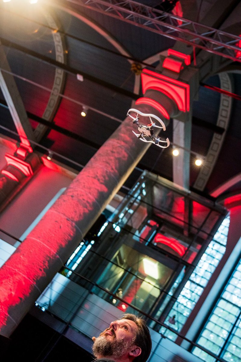 html5test's tweet image. I just 💕 this photo from #AmsterdamJS #JSNation