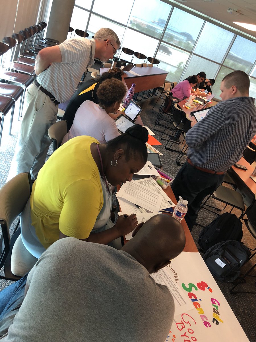 BradburySciGirl's tweet photo. Hard at work! The Digital Breakout challenge. T-Minus 45 min to go. Will they break out? @grandprairieisd @R10science #TEKSSQUAD #R10Science https://t.co/2iDb4rkSuv