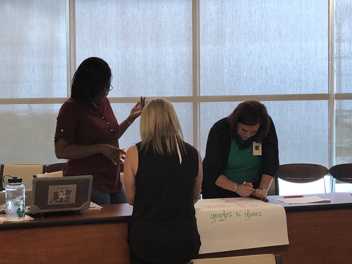 BradburySciGirl's tweet photo. Hard at work! The Digital Breakout challenge. T-Minus 45 min to go. Will they break out? @grandprairieisd @R10science #TEKSSQUAD #R10Science https://t.co/2iDb4rkSuv