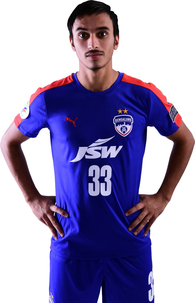 gill_gursimrat's tweet photo. I am backπ Super excited to join the best back. Bengaluru let's win some more trophies and make some more history. #WeAreBFC #alloffblueon #westblockblues #WMKππ» https://t.co/h52a8phPbA