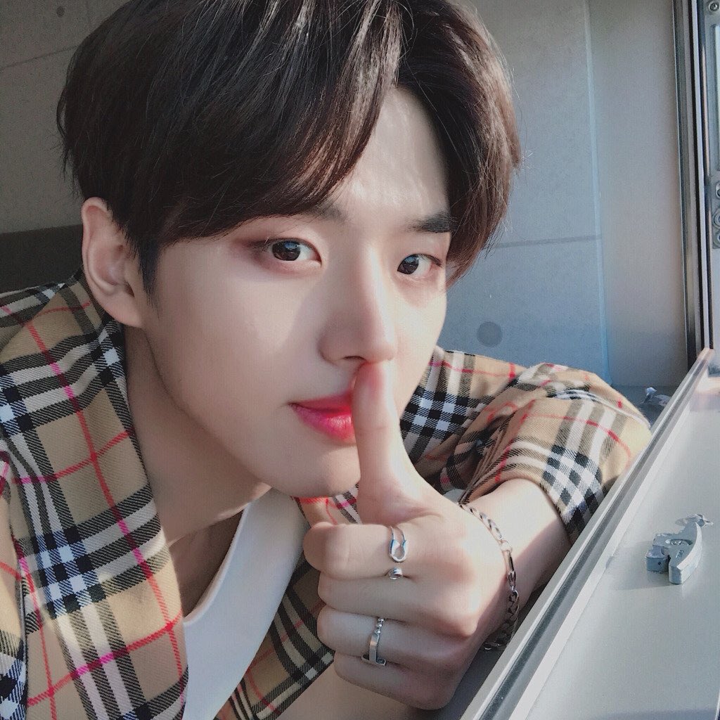 baejinct tweet picture