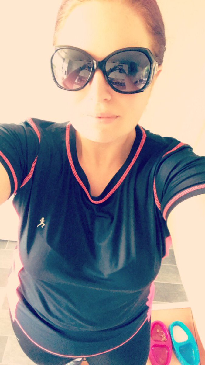 NatStu2018's tweet image. The sun is out so I&apos;m off out for a run 🏃 ☀️ #timetogetfit