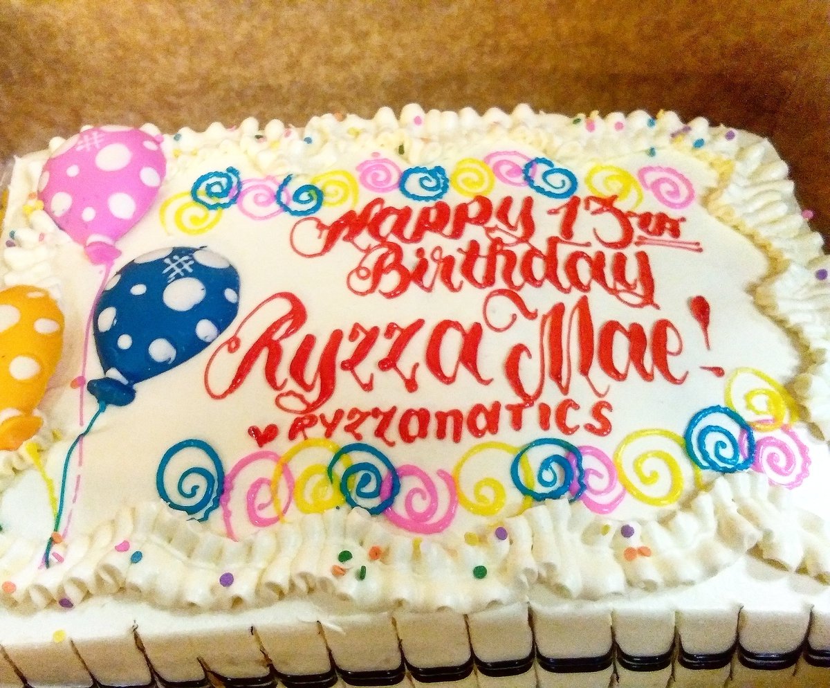 ryzzanaticsofc's tweet photo. Birthday Cake from Ryzzanatics ππ HAPPY BIRTHDAAAAAY RYZZA MAE DIZON @therealcrmd WE LOVE YOU! π FROM RYZZANATICS FANMILY πππ #RYZZANATICS #RyzzaMaeDizon #HappyBirthdayRyzza #RyzzaMaeAt13 https://t.co/Bt1FUxOpXs
