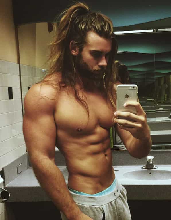 CHICOSWEBCAM's tweet photo. Brock O'Hurn https://t.co/X2DadR1qPR