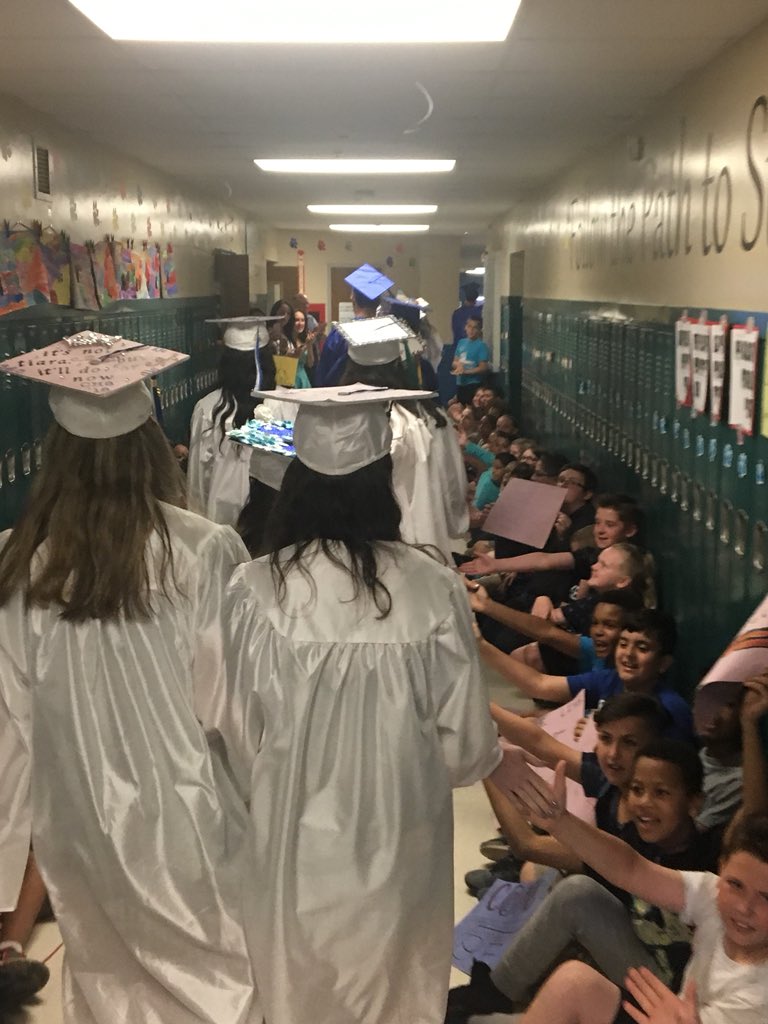 CHS Class Of 2018 tweet media
