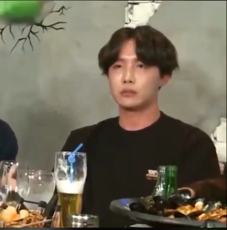 𝑙𝑎𝑙𝑎𝑟𝘩𝑦𝑡𝘩𝑚 tweet media