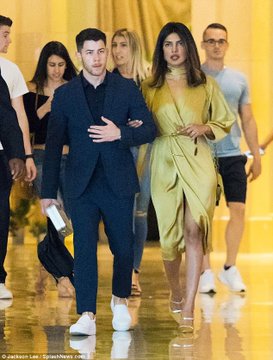 View image on Twitter