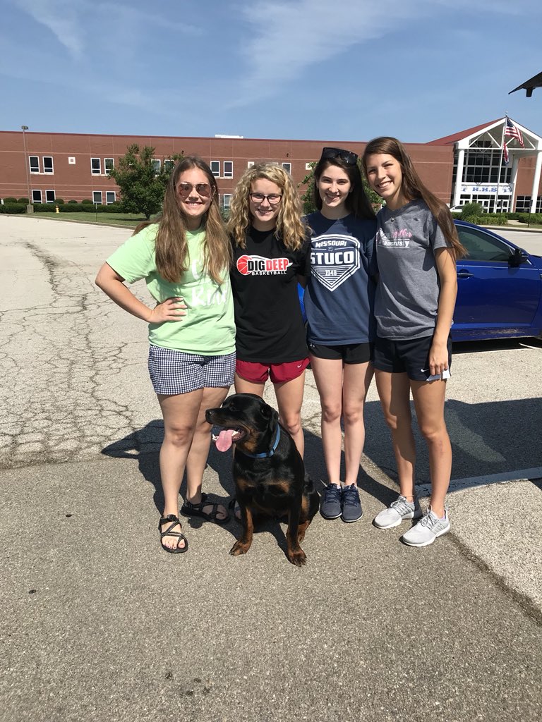 guinaners's tweet photo. These four awesome girls are spending the week at #Fulton18 for some All-Star Leadership thanks to @MASCstuco !! @StucoHillsboro https://t.co/kxS0wCQujv