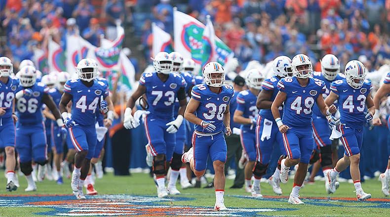 beaux_collins's tweet photo. Very blessed and honored to say that I have received an offer from The University of Florida!!! Thank you @CoachRonEnglish 🐊  #TheSwamp https://t.co/rRbOtlZQ6x