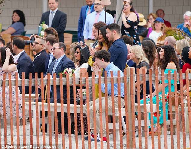 View image on Twitter